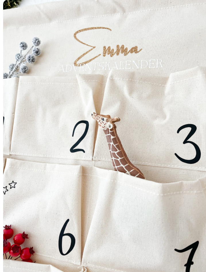 Personalisierter XXL Adventskalender aus Stoff – Beige, zum Selbstbefüllen