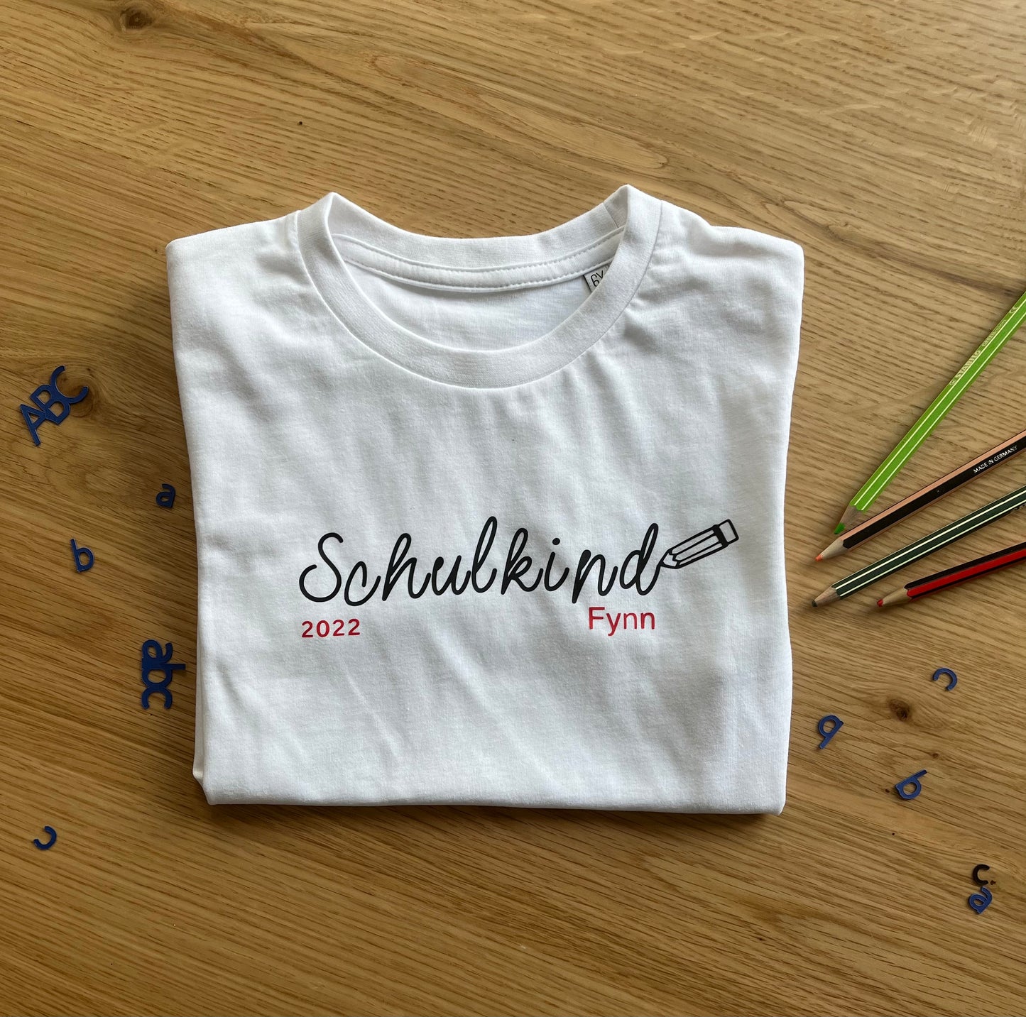 Schulkind T-Shirt Einschulung Kindergarten 2023 Unisex Personalisierbar