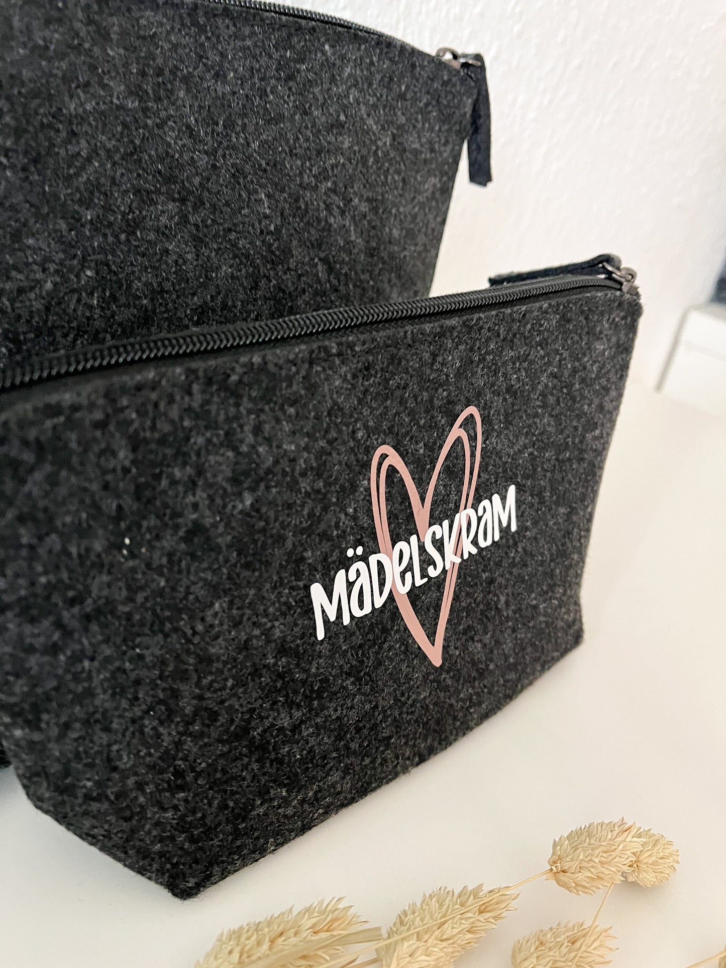 Kosmetiktasche Filz | Mädelskram | Geschenkidee | Kulturbeutel | Filztasche personalisierbar