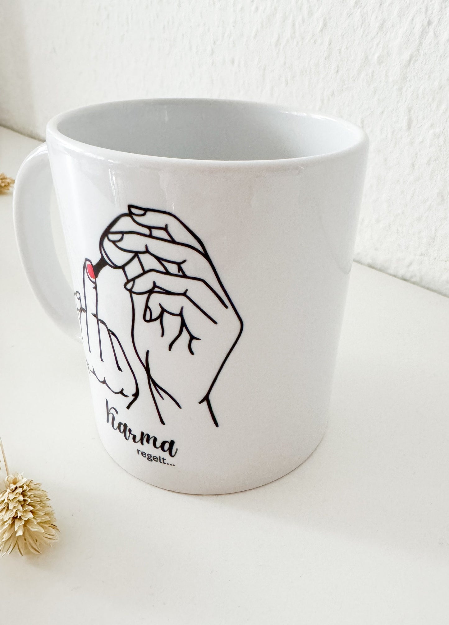 Tasse Karma regelt“ | Kaffeetasse mit Spruch | Karma Tasse | Geschenk Kollegen | Geschenk Freundin