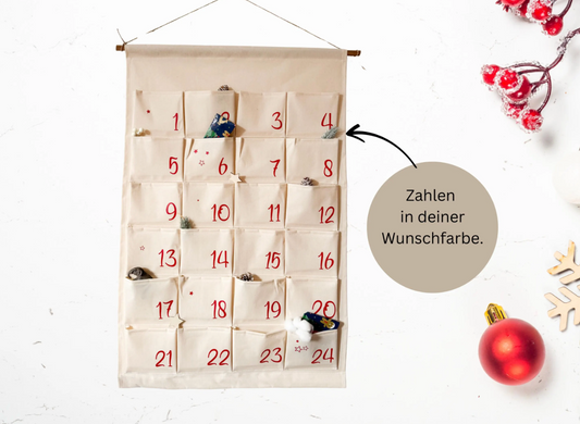 Personalisierter Adventskalender aus Stoff mit Namen – Farbe der Zahlen frei wählbar