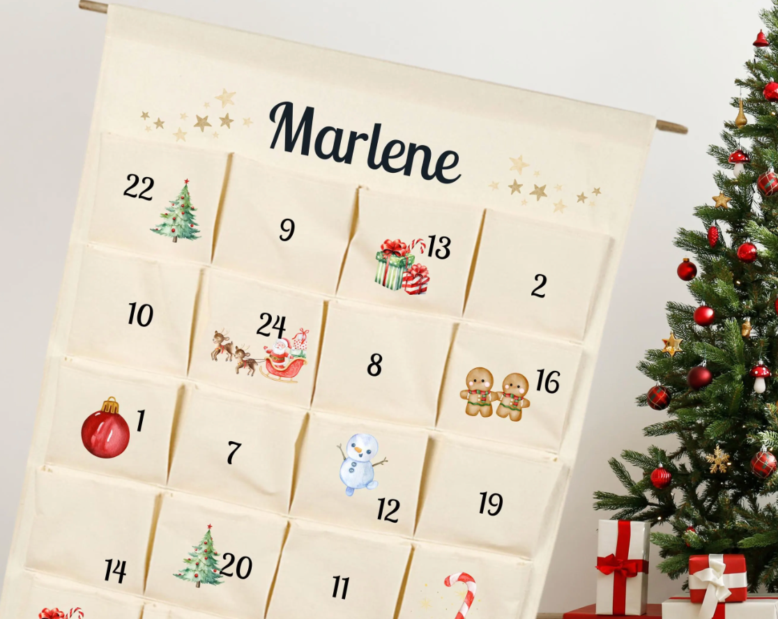 detailansicht adventskalender mit weihnachtlichen motiv