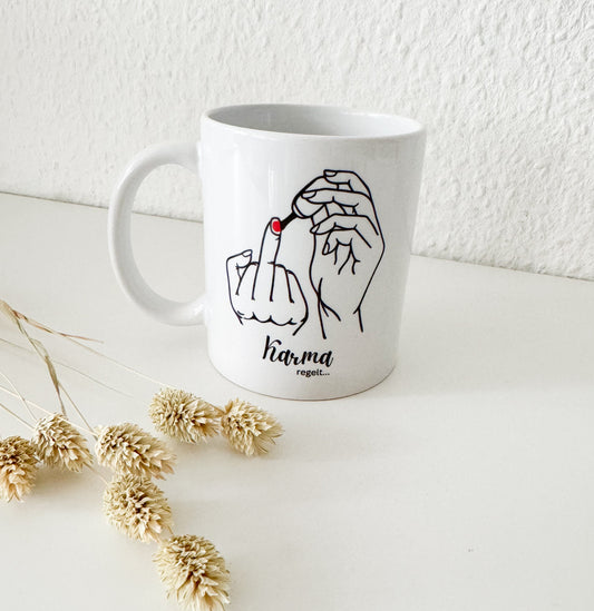 Tasse Karma regelt“ | Kaffeetasse mit Spruch | Karma Tasse | Geschenk Kollegen | Geschenk Freundin