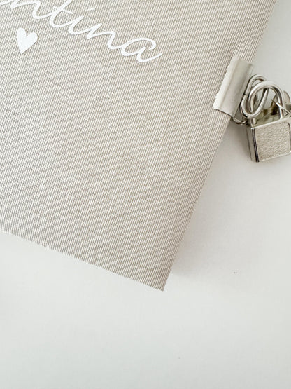 Tagebuch mit Schloss, personalisiert, Leineneinband
