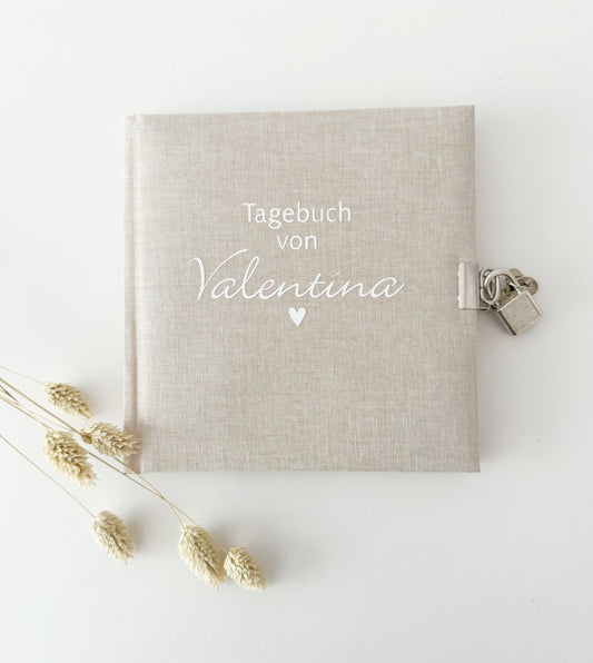 Tagebuch mit Schloss, personalisiert, Leineneinband
