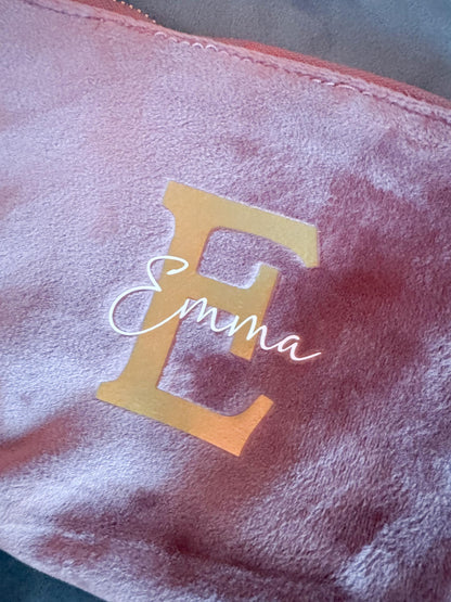 Kosmetiktasche Personalisiert | Geschenk Freundin | Geschenkidee Mama | Samt Kosmetiktasche | Initial | Weihnachtsgeschenkidee
