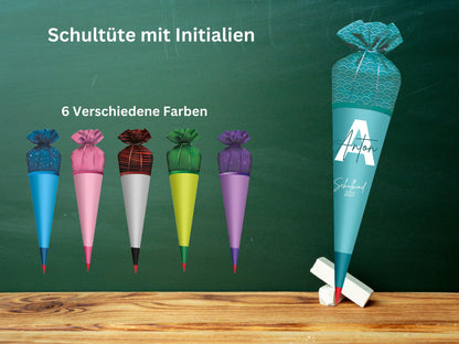 Schultüte aus Stoff | mit Initialen| Personalisiert mit Namen | Wunschname | Mädchen | Junge