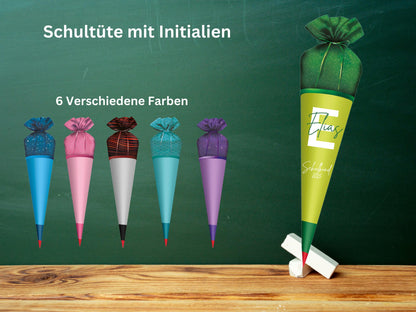 Schultüte aus Stoff | mit Initialen| Personalisiert mit Namen | Wunschname | Mädchen | Junge