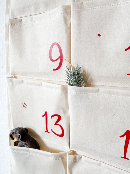 Personalisierter XXL Adventskalender für Kinder zum selber befüllen, 24 Taschen, Kalender aus Stoff