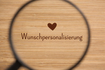Personalisiertes Bambus Tablett FSC®  Graviertes Bettchen aus Bambus mit Herz | Geschenkidee nachhaltig | Wunschgravur möglich